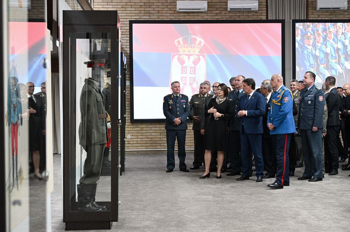 2025-05-05 22_04_53-Одржана свечана академија поводом Дана Гарде Војске Србије _ Министарство одбран.jpg