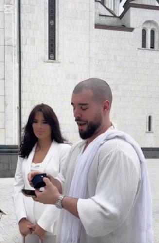 2025-05-06 07_46_26-Instagram.jpg