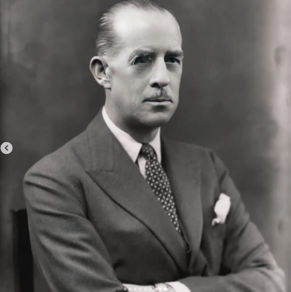 Princ Andrej od Grčke i Danske 8.jpg