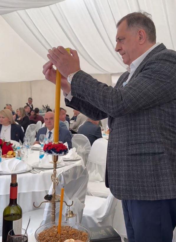 Dodik slavka sveća.jpg