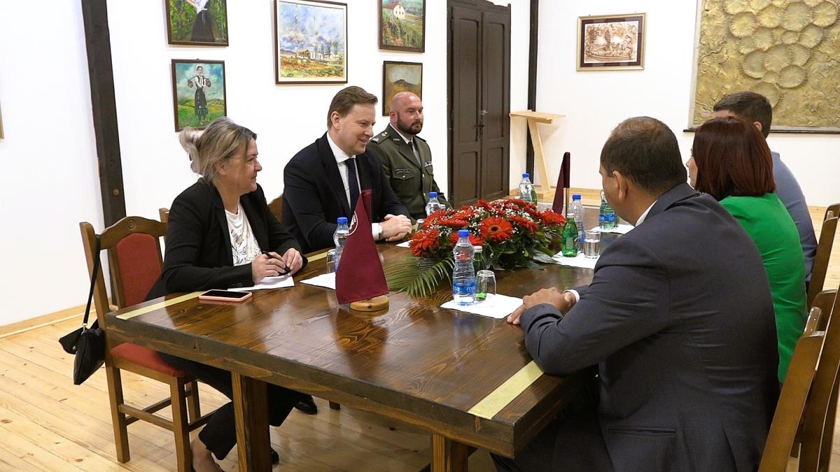 Ambasador Slovačke 5.jpg