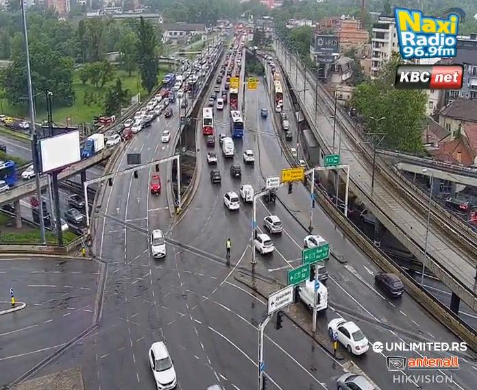 2025-05-08 08_19_09-Naxi radio _ Opusti se i uživaj — Mozilla Firefox.png