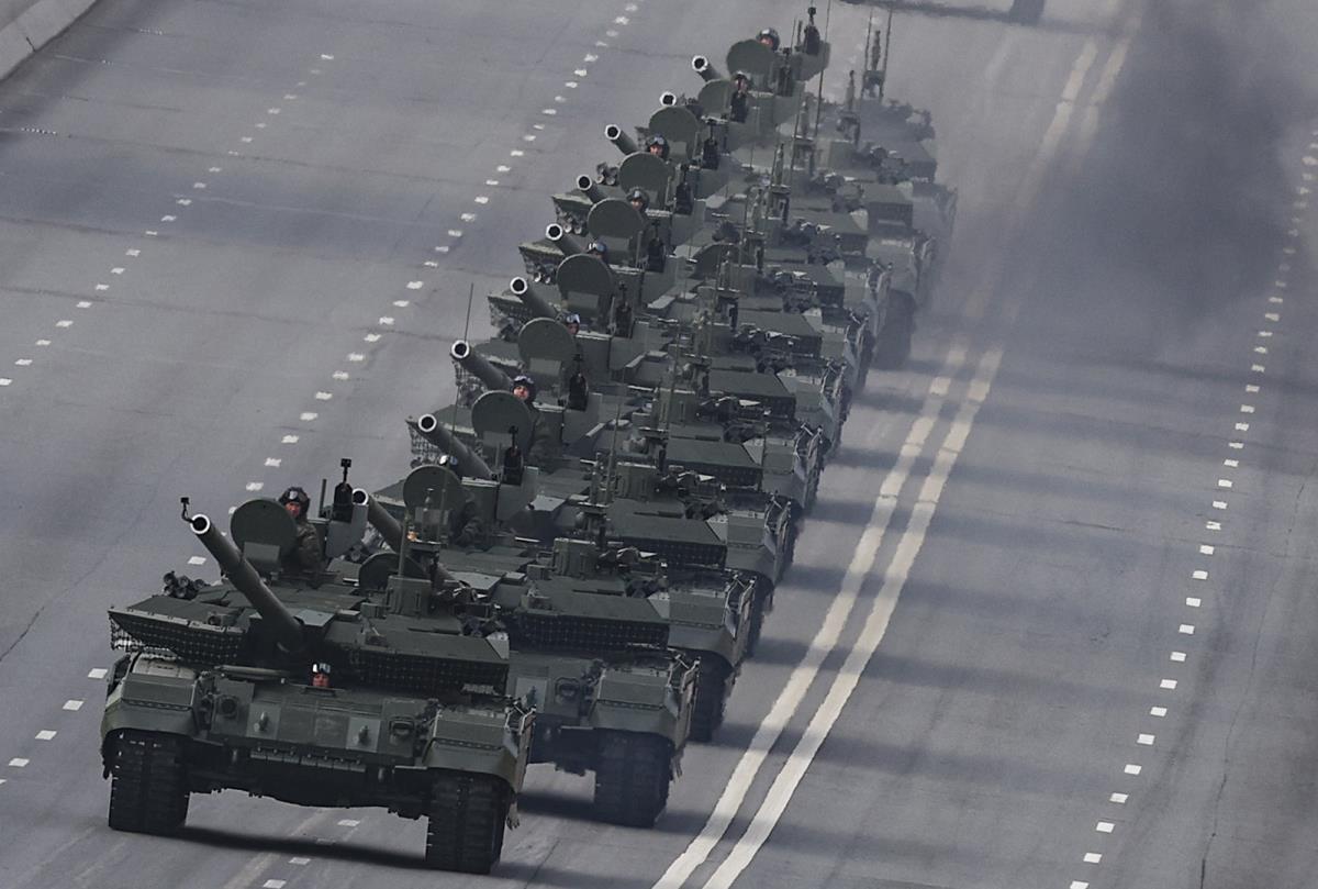 Rusija05 EPA Maxim Shipenkov copy.jpg