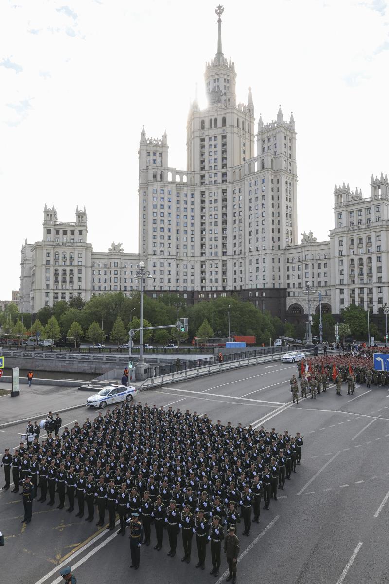 Rusija06 EPA Maxim Shipenkov copy.jpg