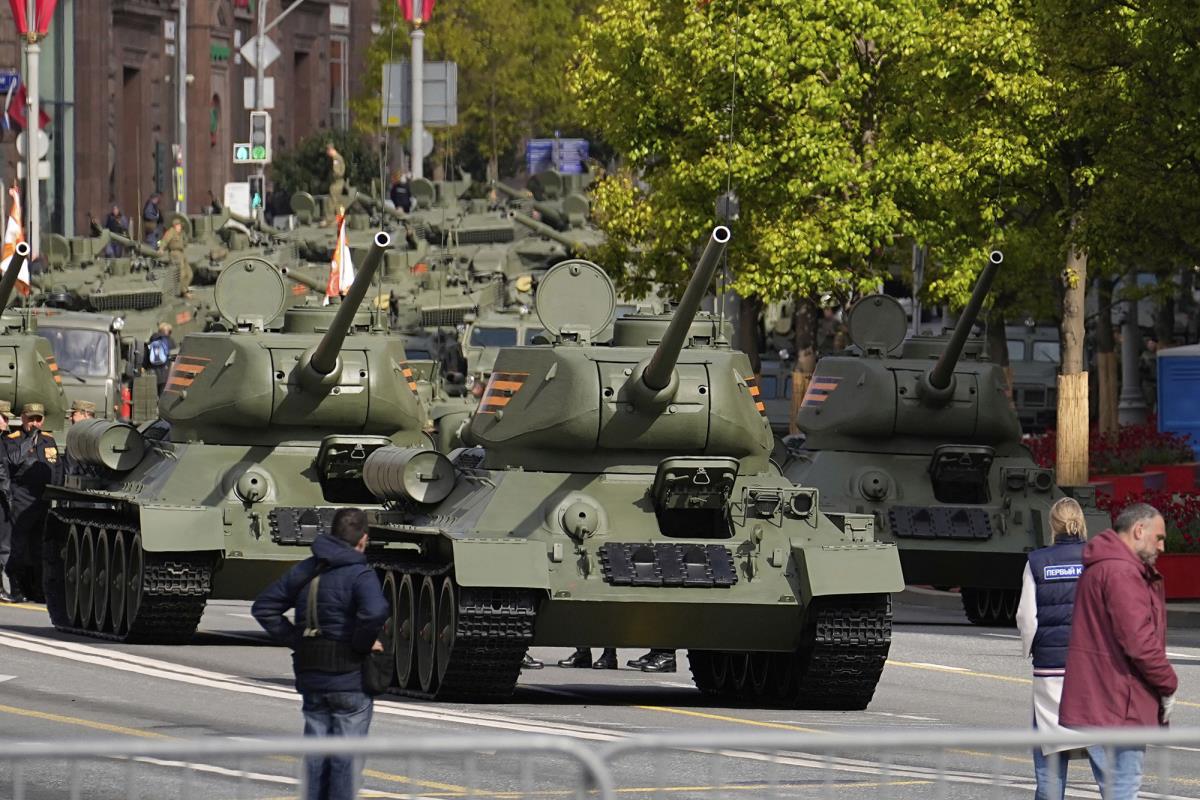 Rusija AP Alexander Zemlianichenko copy.jpg