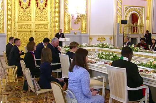 2025-05-08 20_32_52-Видеозаписи ∙ Видео и фото ∙ Президент России.jpg