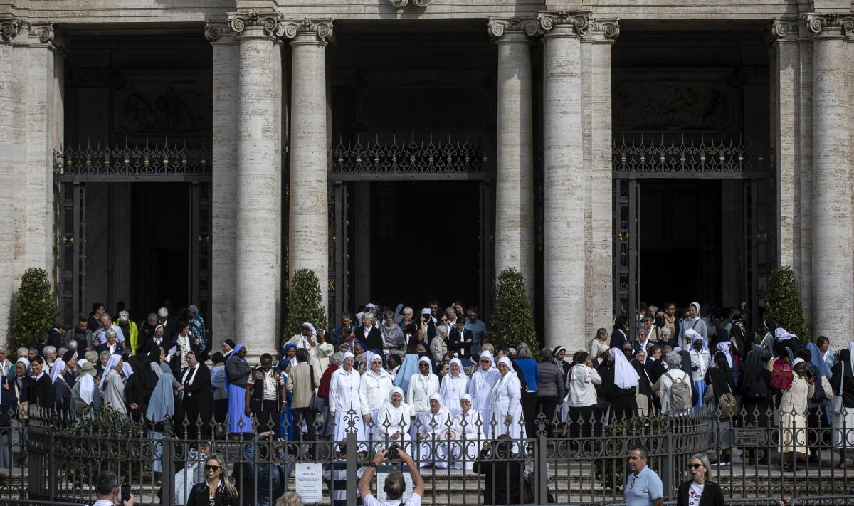 fico01 EPA Angelo Carconi.jpg