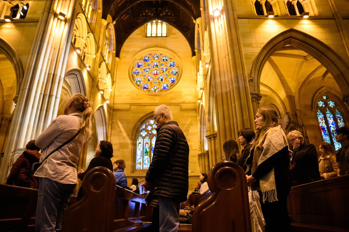 fico01 EPA Darren England.jpg