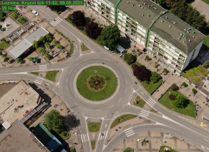 Screenshot 2025-05-09 125923.jpg