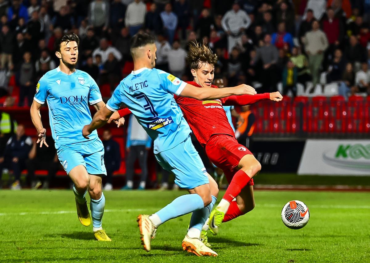 RADNICKI 1923-NOVI PAZAR_13.JPG