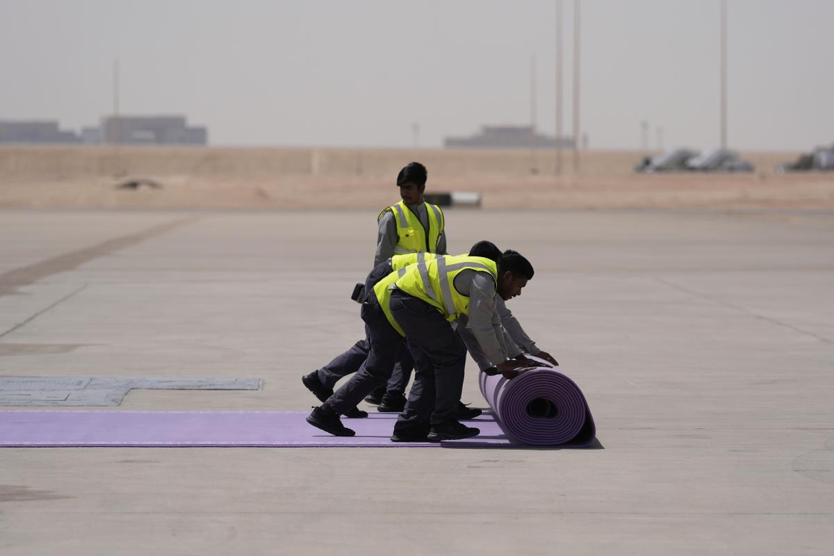 109 AP Alex Brandon.jpg