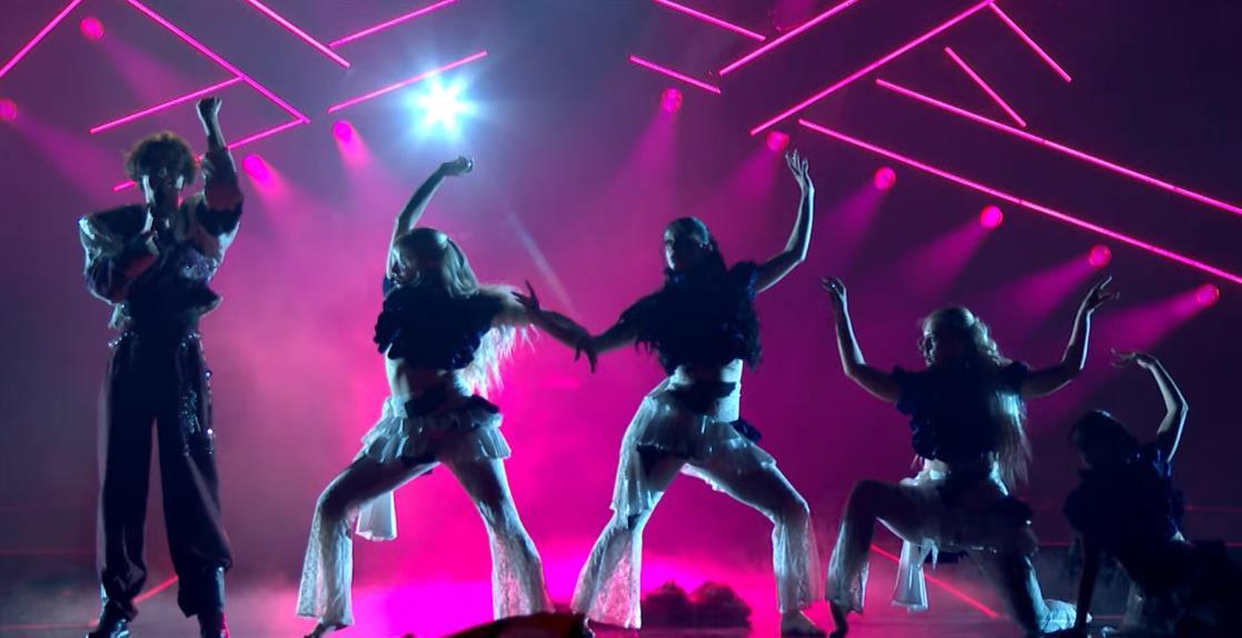 2025-05-14 07_53_59-(6) Marko Bošnjak - Poison Cake (LIVE) _ Croatia 🇭🇷 _ First Semi-Final _ Eurov.jpg