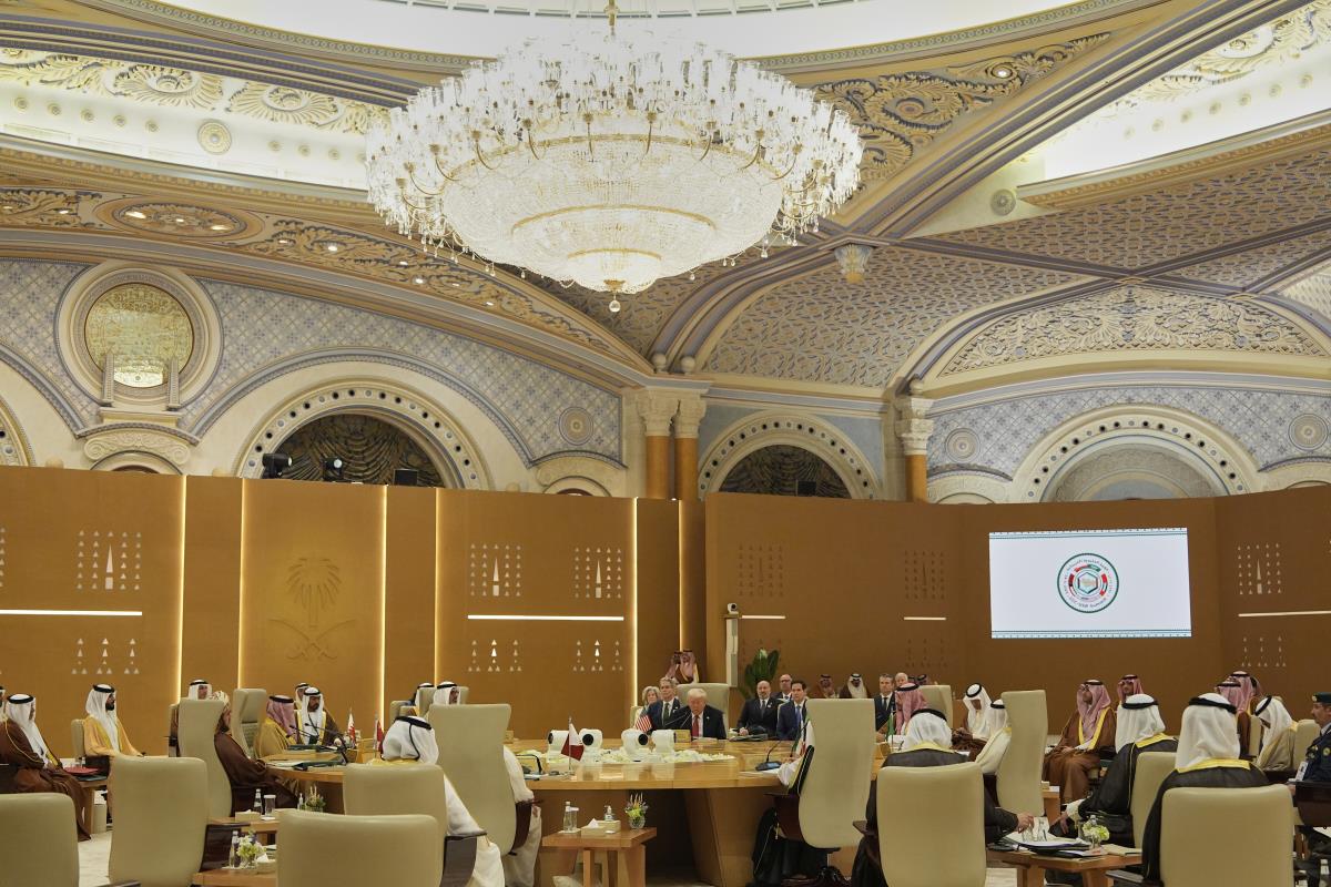 ursula02 AP Alex Brandon.jpg