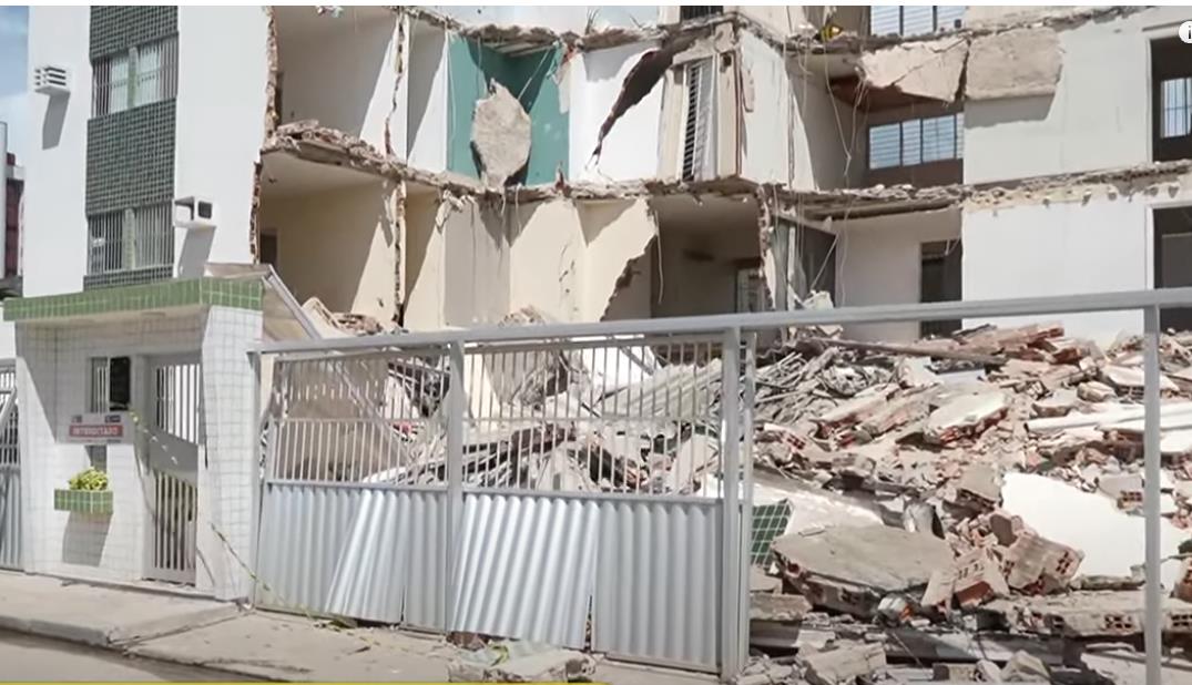 renovirao stan, srušio zgradu.jpg