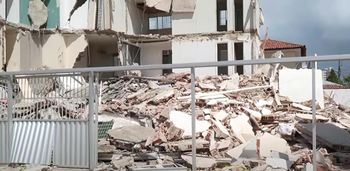 renovirao stan, srušio zgradu.jpg