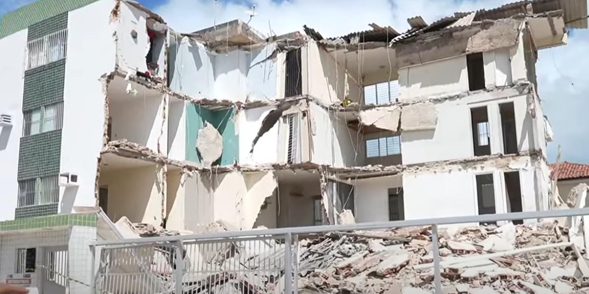 renovirao stan, srušio zgradu.jpg