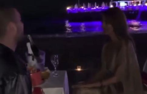 Isplivao snimak veridbe Adama Adaktara