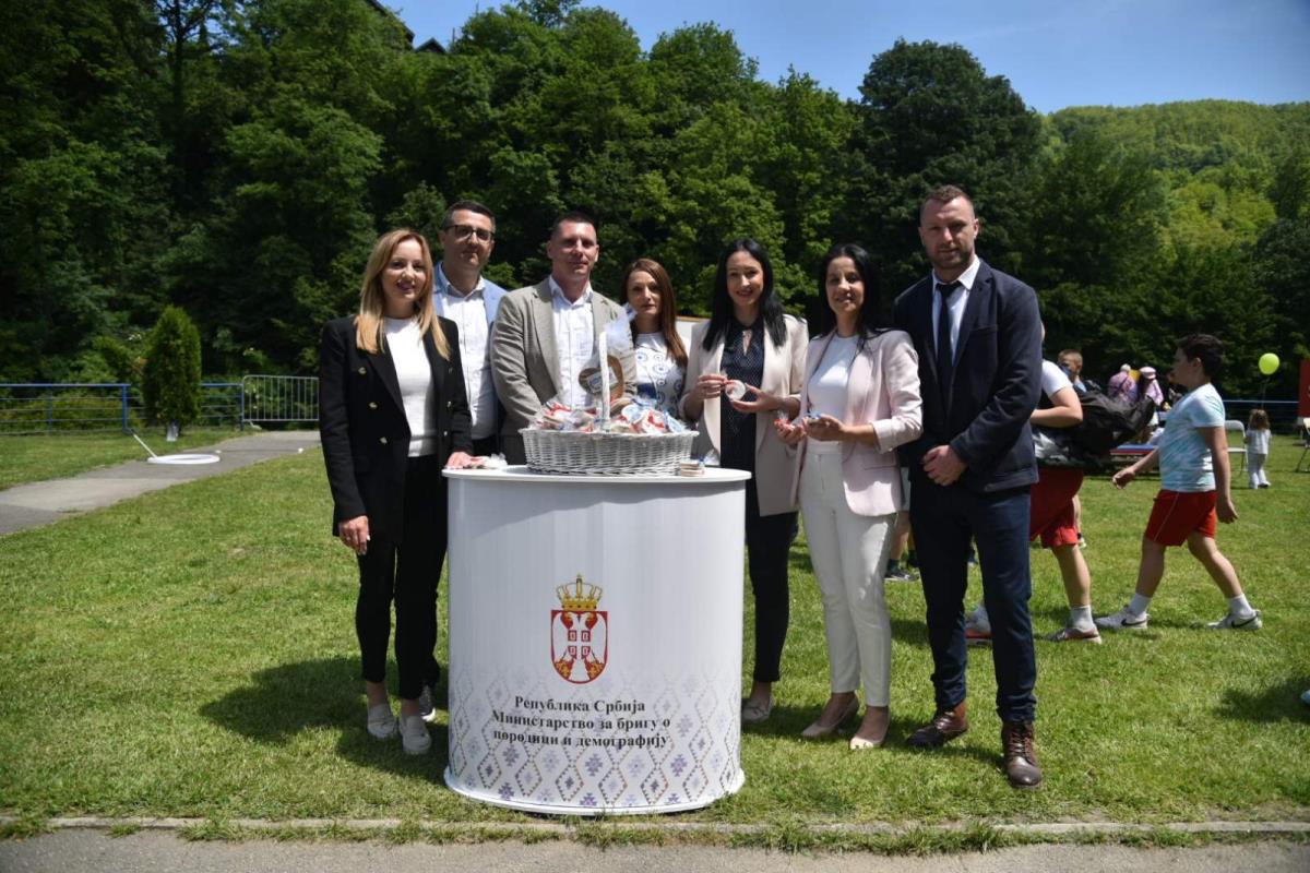 Međunarodni dan porodice Jelena ŽArić Kovačević.jpeg