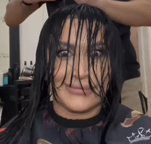 Andreana Čekić dala bogatstvo na perike