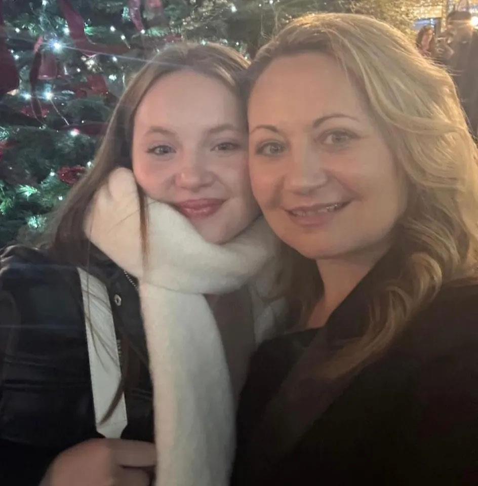 dying-five-minutes-front-terrified-994309399 copy.jpg