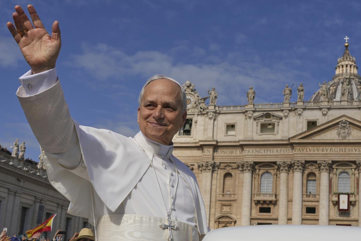 102 AP Andrew Medichini.jpg