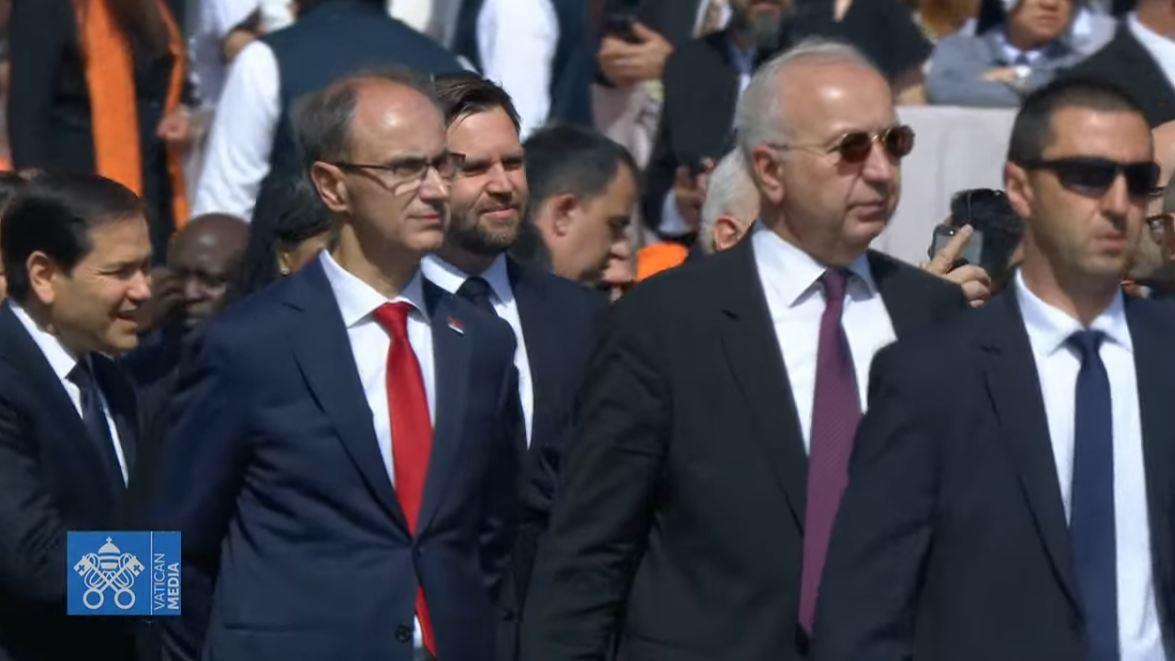 đuro macut vatikan 2.jpg