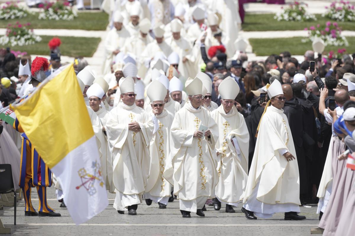 104 AP Andrew Medichini.jpg