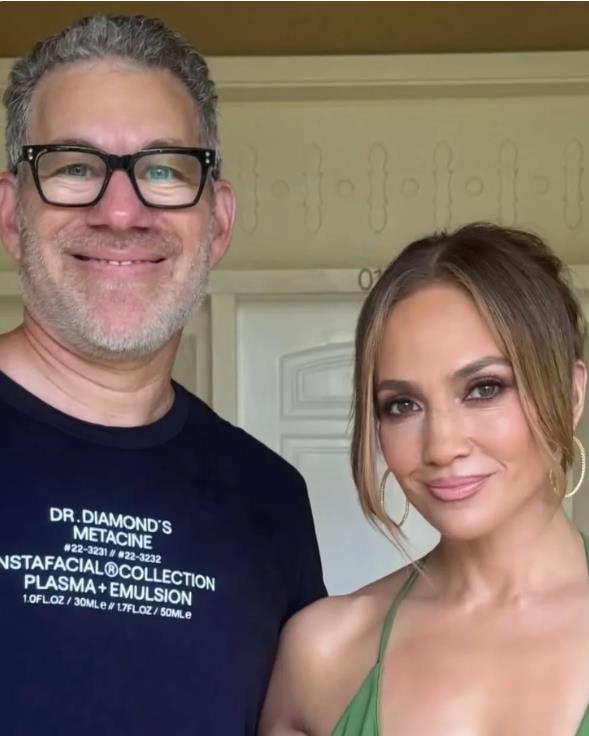 dženifer lopez 2.jpg