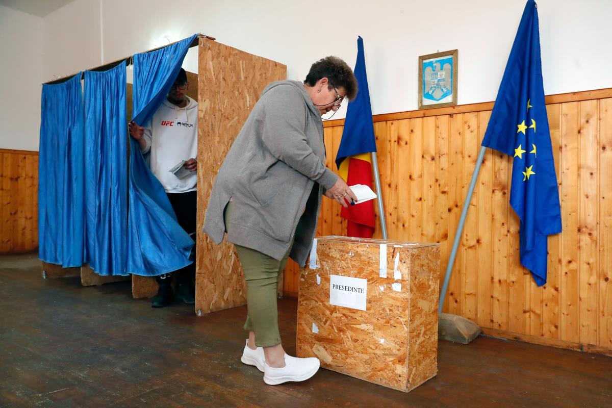 102 EPA Bogdan Cristel.jpg