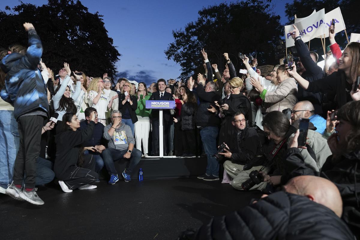 romania05 AP Andreea Alexandru.jpg