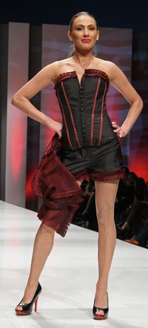 2025-05-19 08_43_22-Stars, Isidora Bjelica, Revija - Photo_ 4350535 - MEDIASEARCH - SDJPijevac.jpg