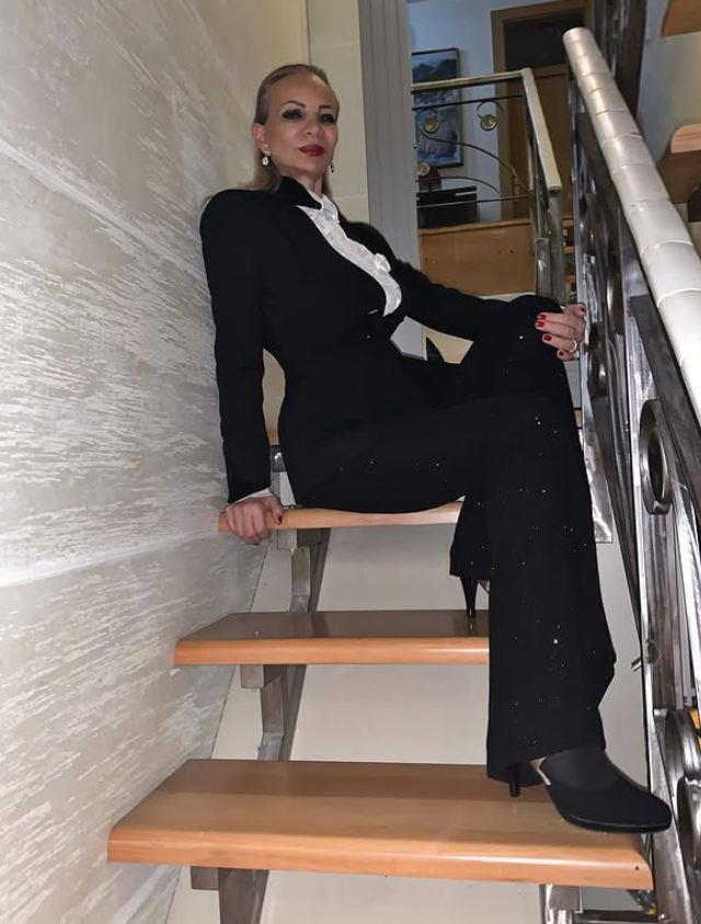 2025-05-19 09_44_36-Instagram.jpg