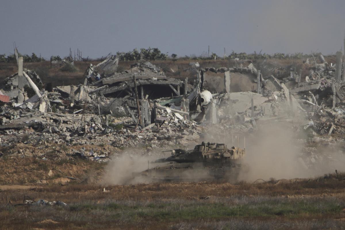 101 AP Ohad Zwigenberg.jpg