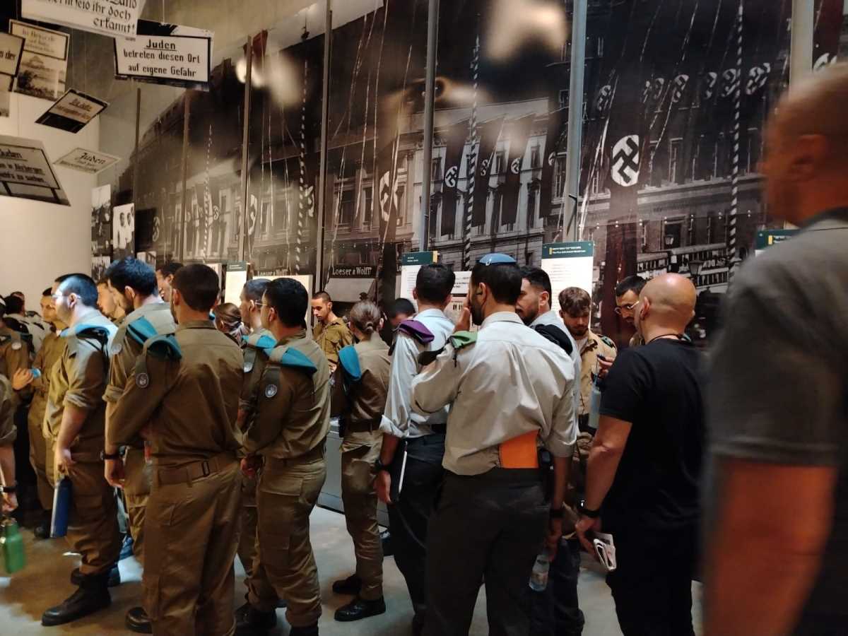 WhatsApp Image 2025-05-19 at 11.32.54 AM.jpeg