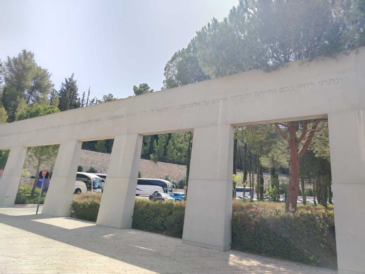 WhatsApp Image 2025-05-19 at 11.32.50 AM (1).jpeg