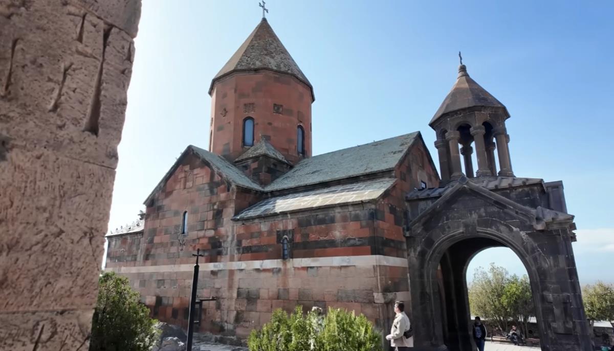 Robert Dacešin 7.png