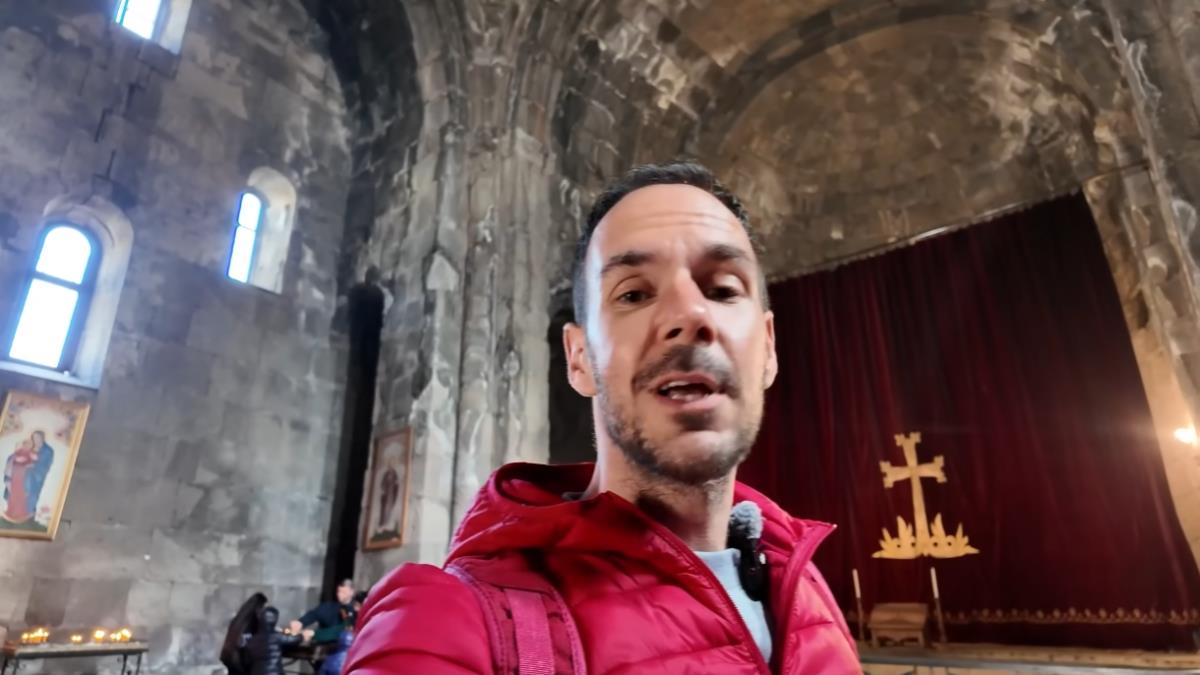 Robert Dacešin 8.png