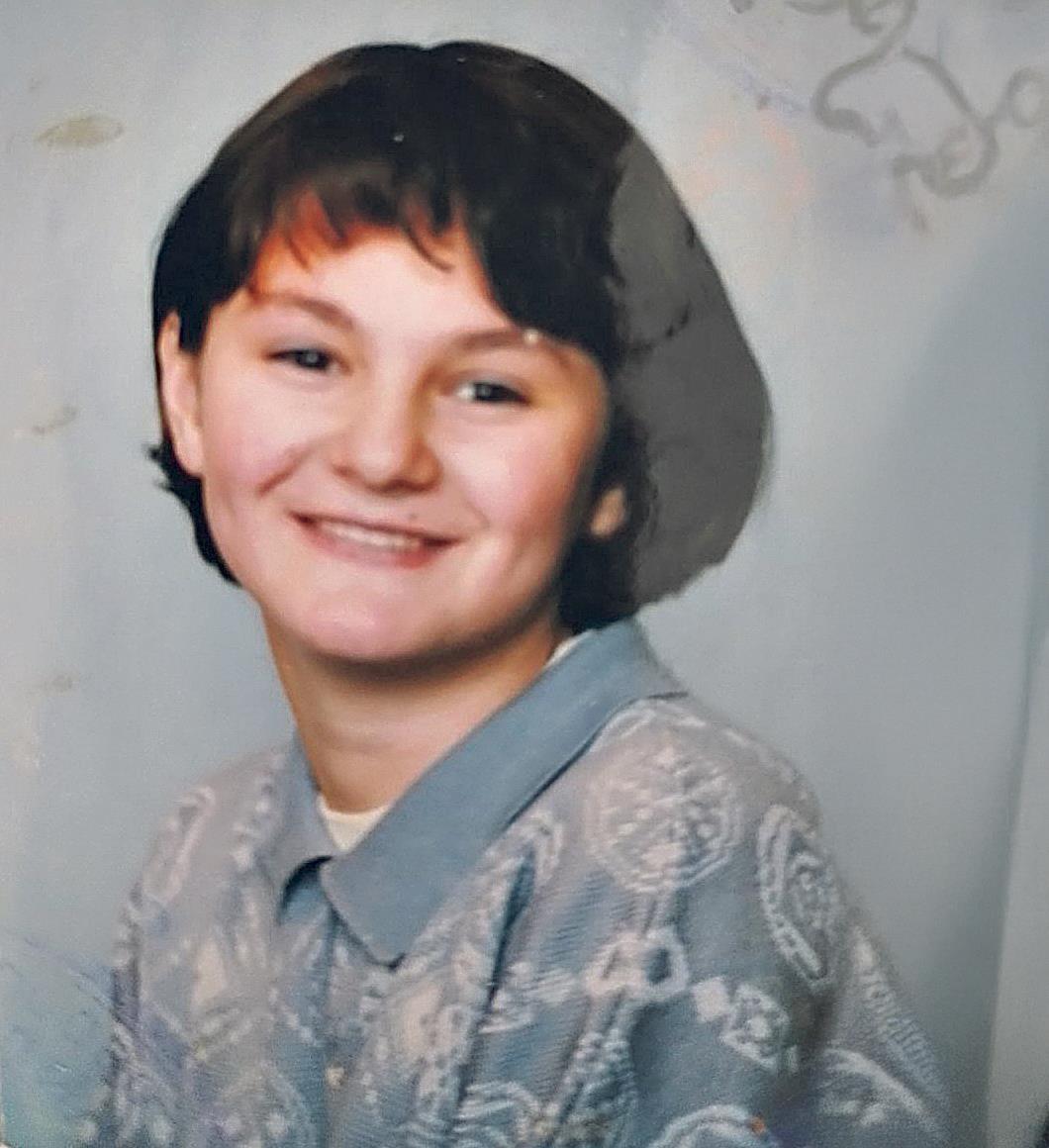 0603Mirjana Dragović, sa društvom na dočeku NG, privatna arhiva.jpg