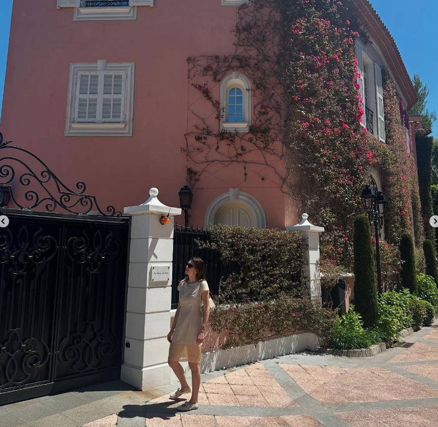 Anica Lazić i Lazar Ristovski 8.png