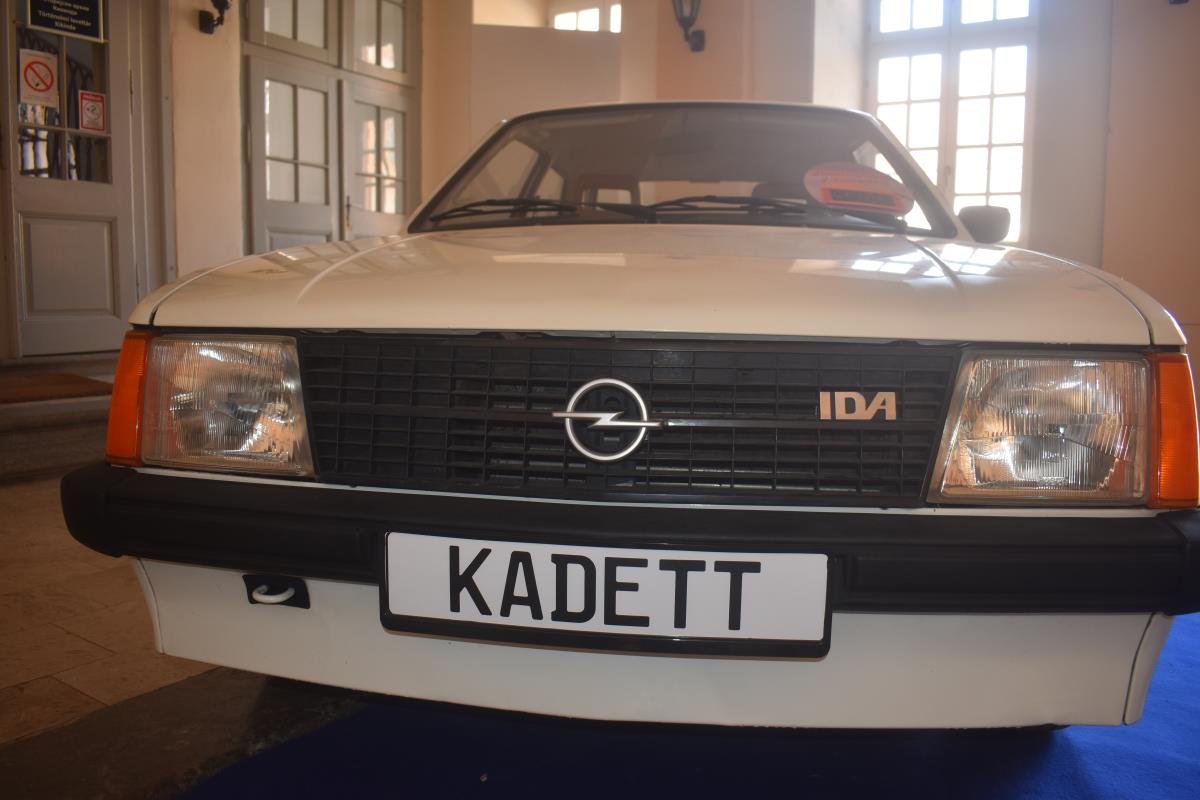 Opel kadet foto s.u..JPG