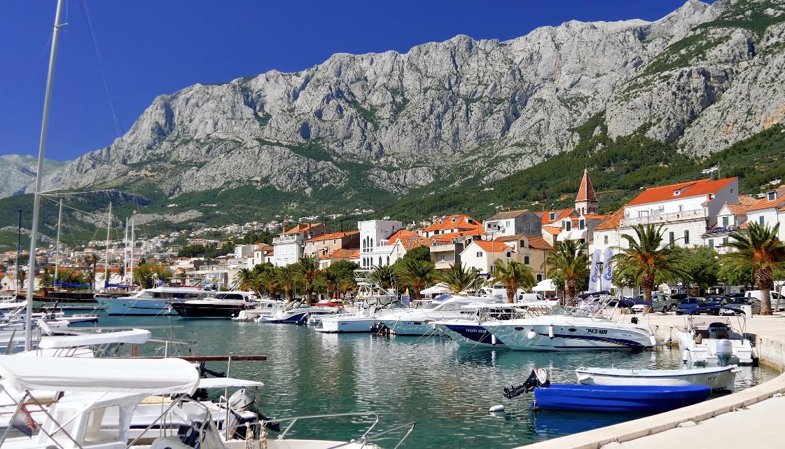 Makarska 4 YT.png