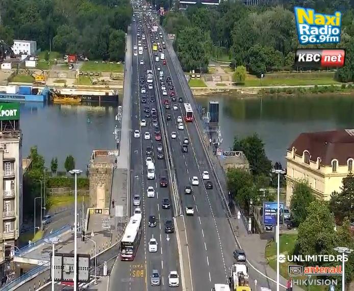 2025-05-22 08_04_04-Naxi radio _ Opusti se i uživaj — Mozilla Firefox.png