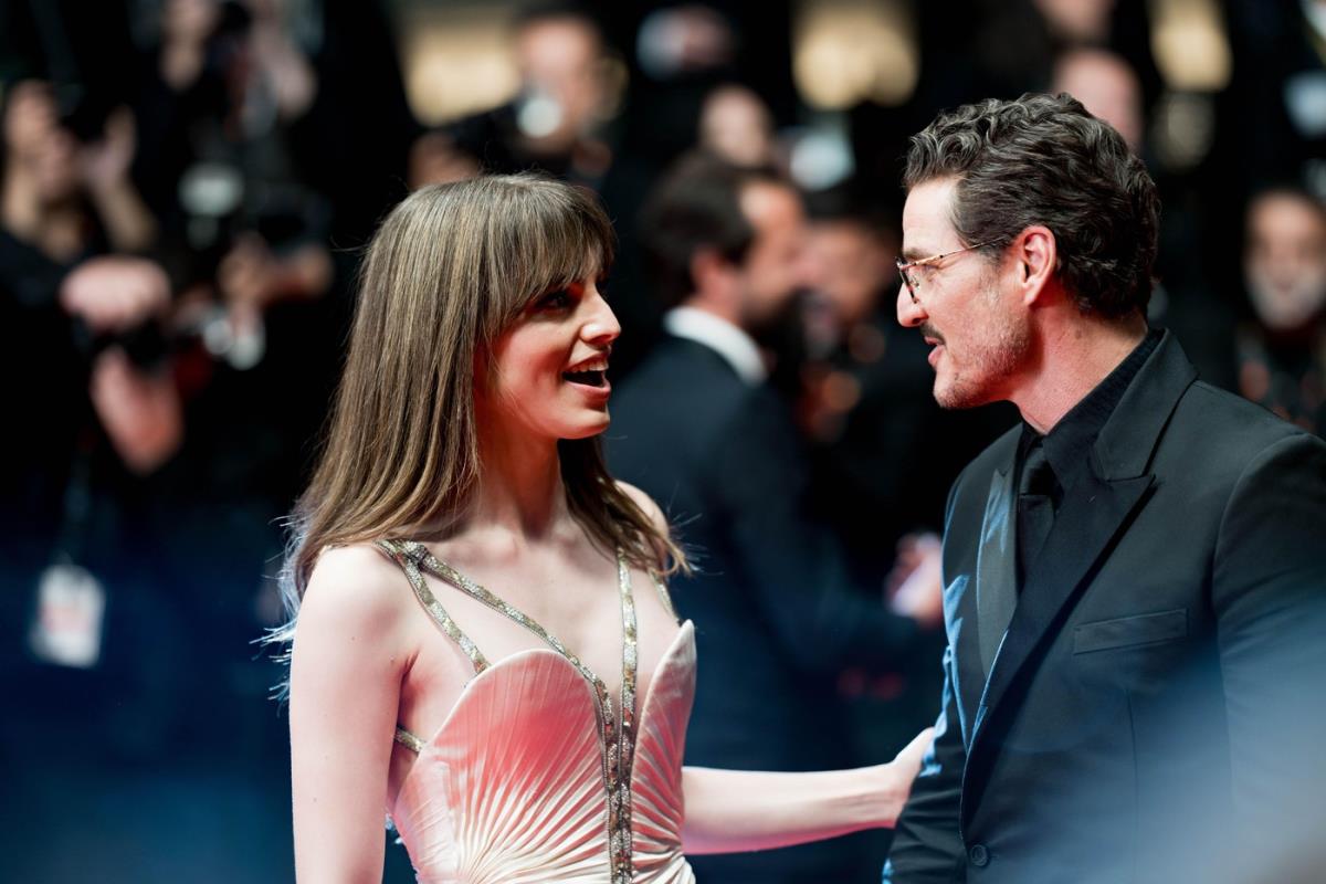 Pedro Paskal i Luks Paskal na Kanskom festivalu 2025 profimedia-1001266080.jpg