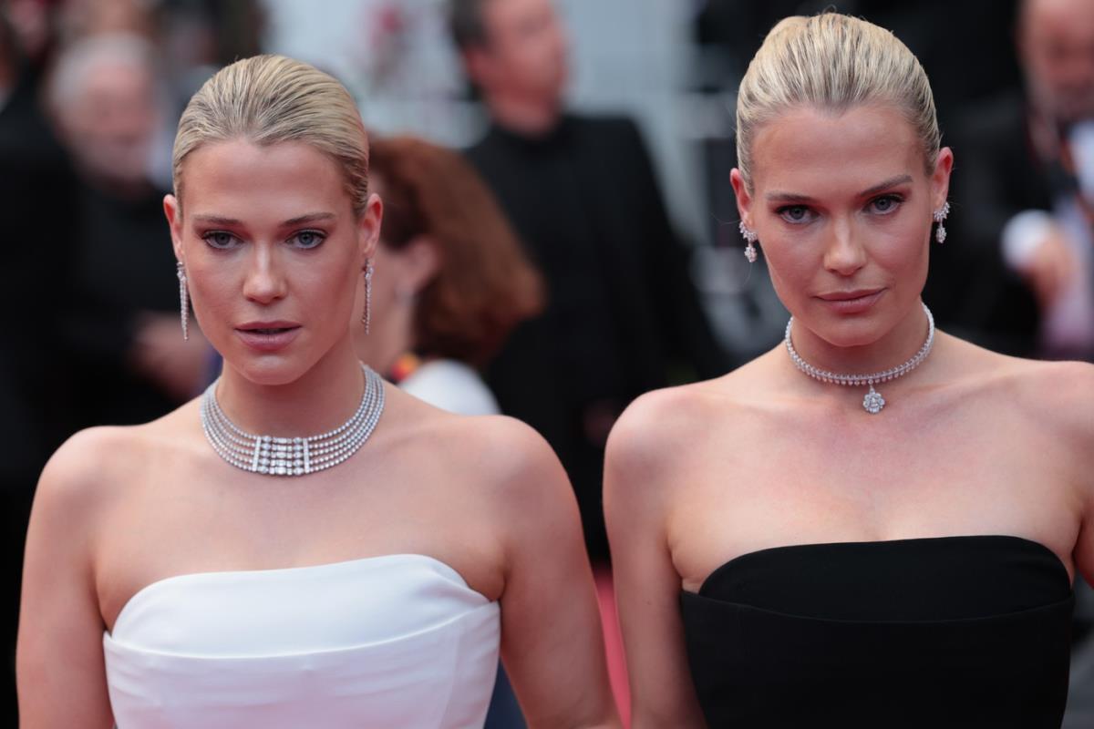 lejdi Eliza i lejdi Amalija
 profimedia-1002110698.jpg