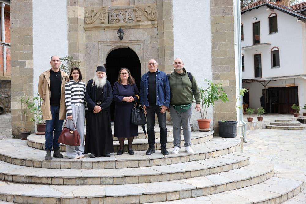 0610 Nemanja Nikolic  HEML2196.jpg