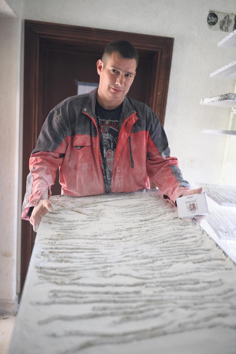 0610 Nemanja Nikolic  HEML2264.jpg