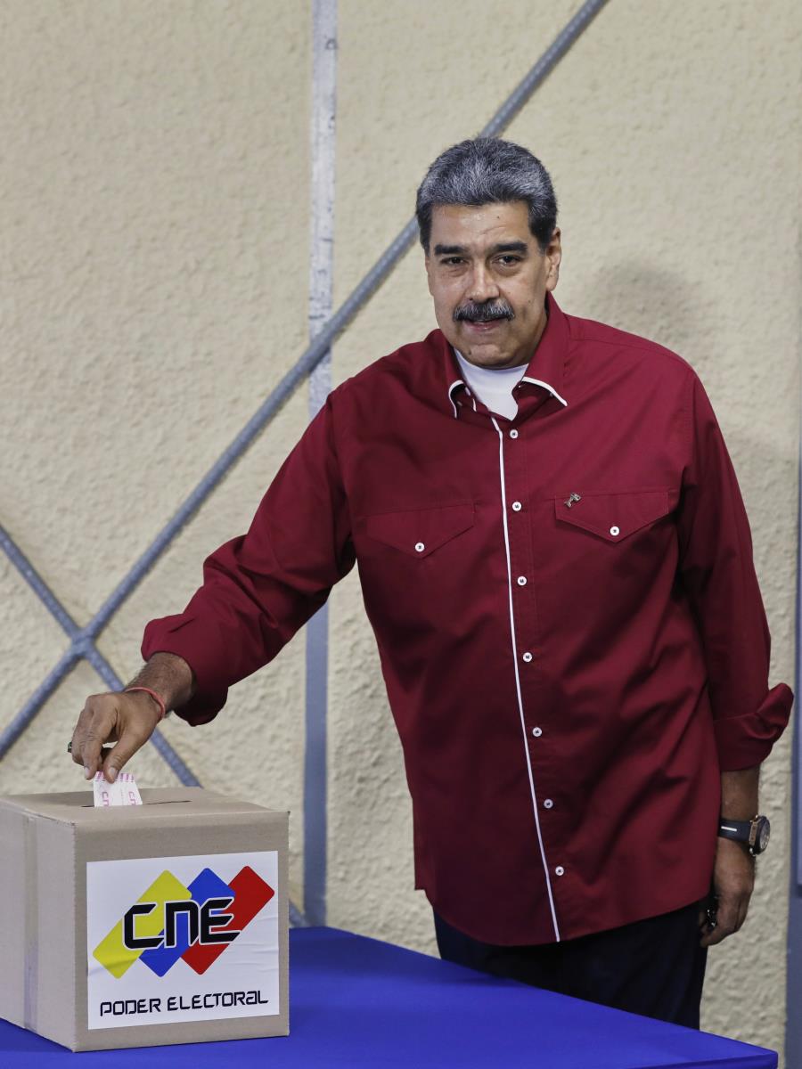 maduro02 AP Cristian Hernandez.jpg