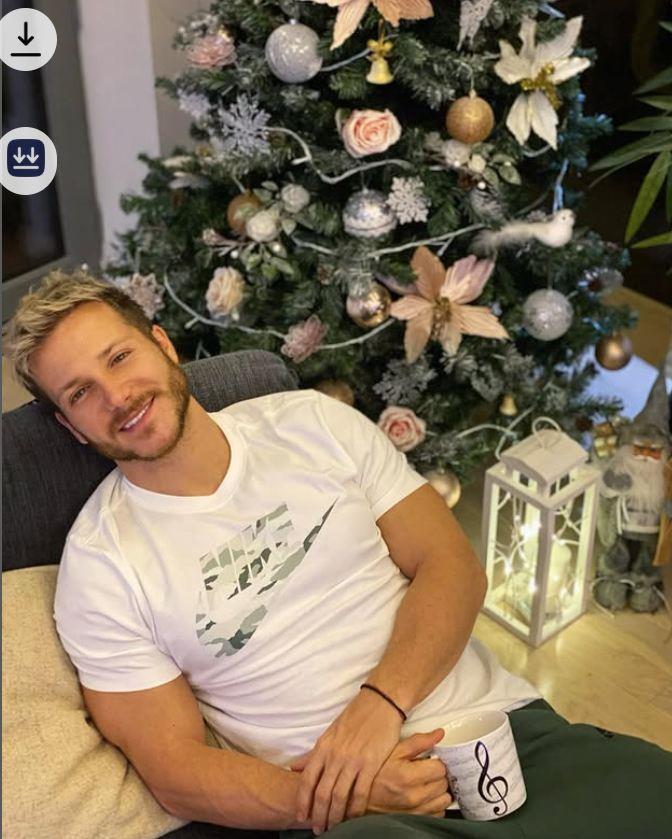 2025-05-26 09_27_30-Instagram.jpg