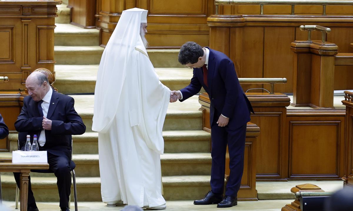 106 EPA Robert Ghement.jpg