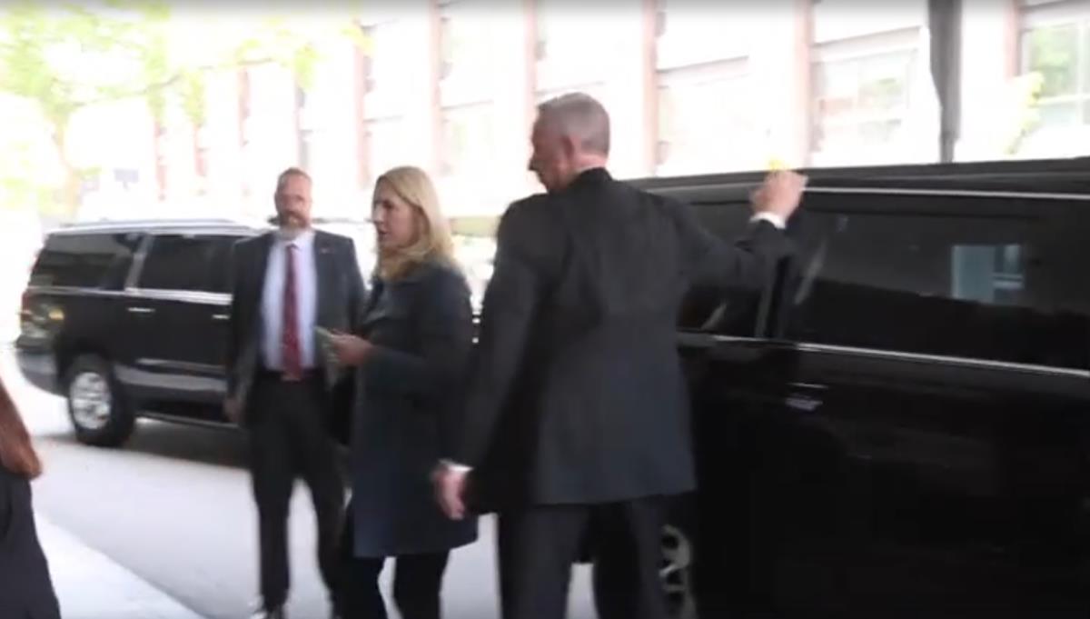 2025-05-26 14_44_58-Toliko o američkim sankcijama_ Željka Cvijanović dobila pratnju Tajne službe — M.png